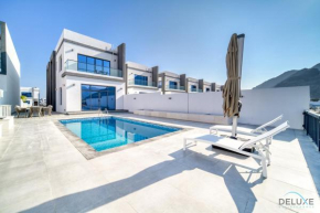 Best Offer! Upscale 4BR Villa with Pool & Maid's Room by Deluxe Holiday Homes